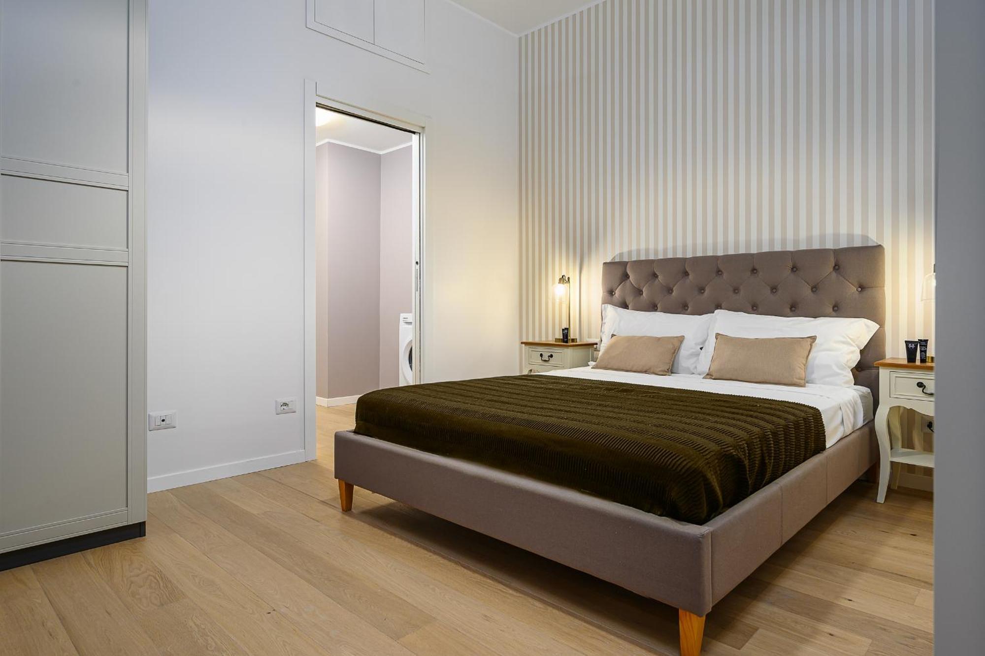 Suites In Porta Garibaldi & Chinatown - City Center Well Connected Мілан Екстер'єр фото