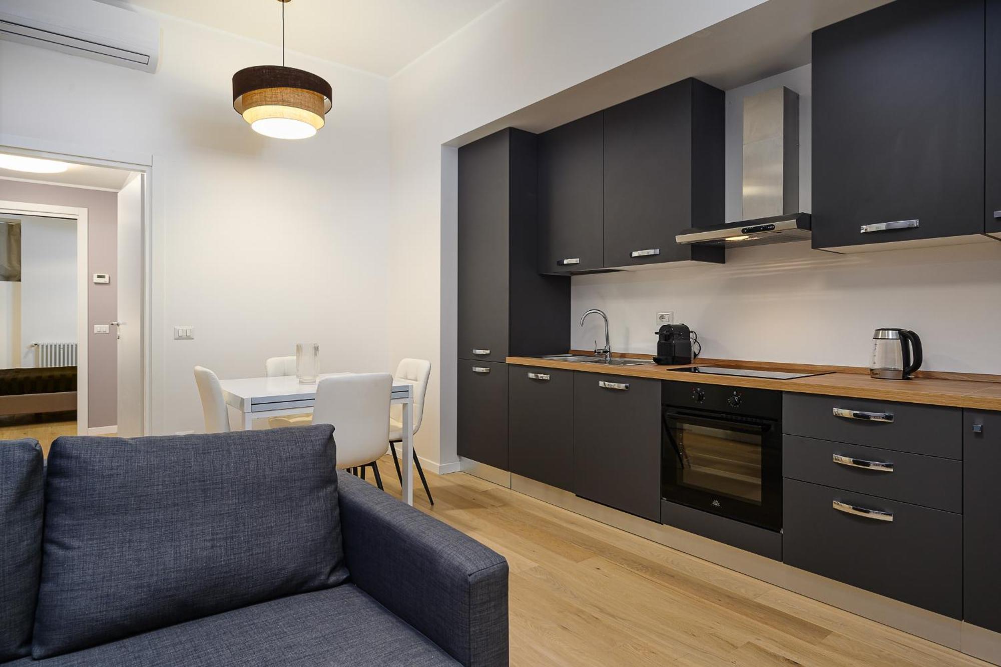 Suites In Porta Garibaldi & Chinatown - City Center Well Connected Мілан Екстер'єр фото